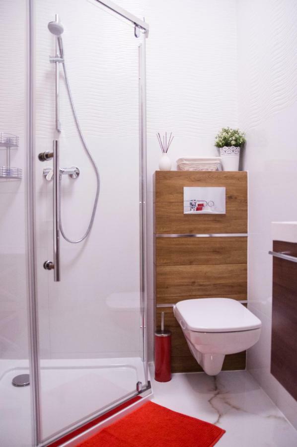 Jacuzzi Apartment Red Kraków Eksteriør billede