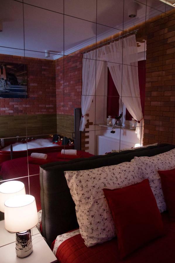 Jacuzzi Apartment Red Kraków Eksteriør billede