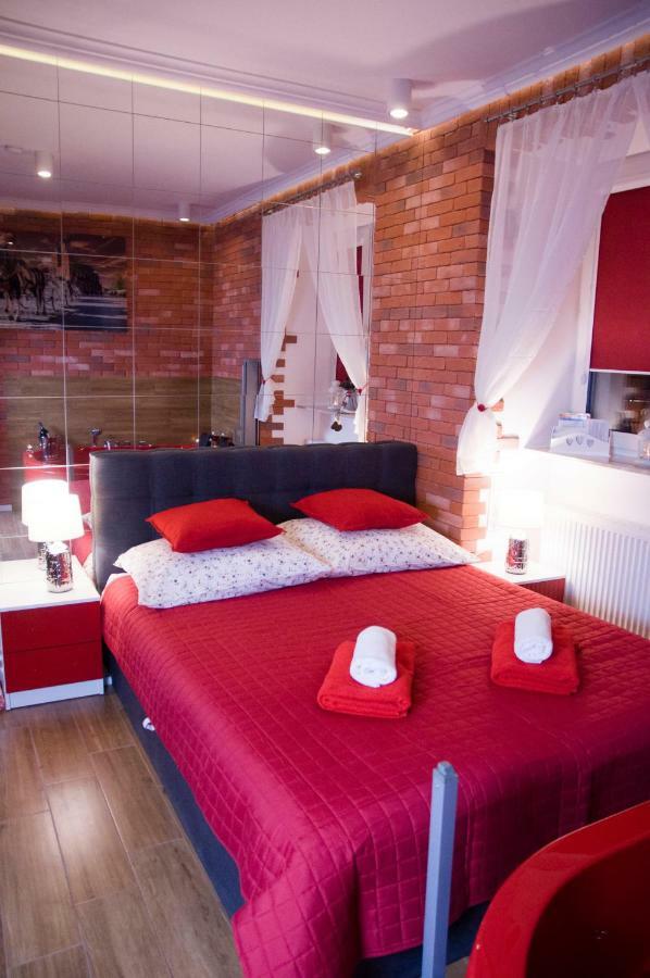 Jacuzzi Apartment Red Kraków Eksteriør billede